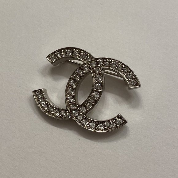 CHANEL CC Silver Crystal Rhinestone Pin Brooch - Picture 3 of 5